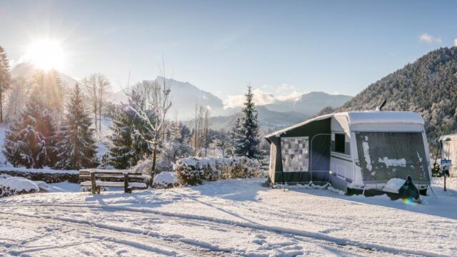 camper_winter